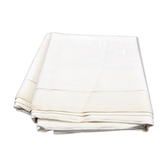 Old mestizo sheet and nineteenth linen