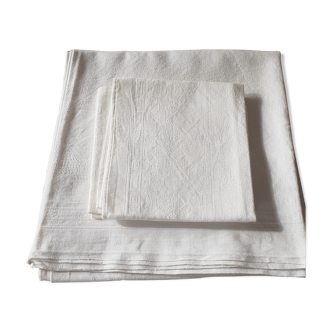 Nappe et serviettes damassées