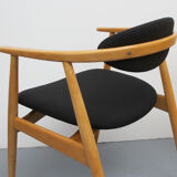 Fauteuil des années 1960 noir en hêtre