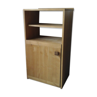 Storage cabinet