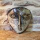 Masque décoratif en raku