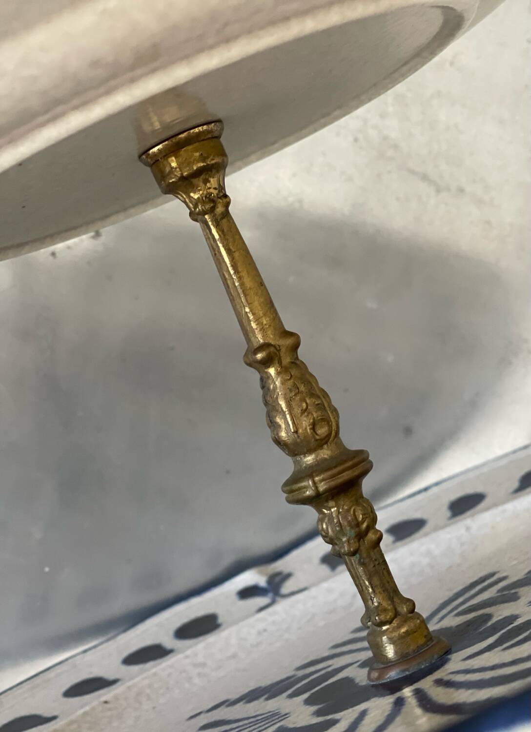 Pornic earthenware display stand.