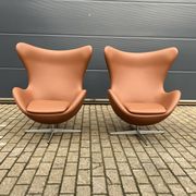 2x Fritz Hansen Egg chair by Arne Jacobsen in Cognac leather, new condition!