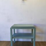 Table basse en pistache des années 60.