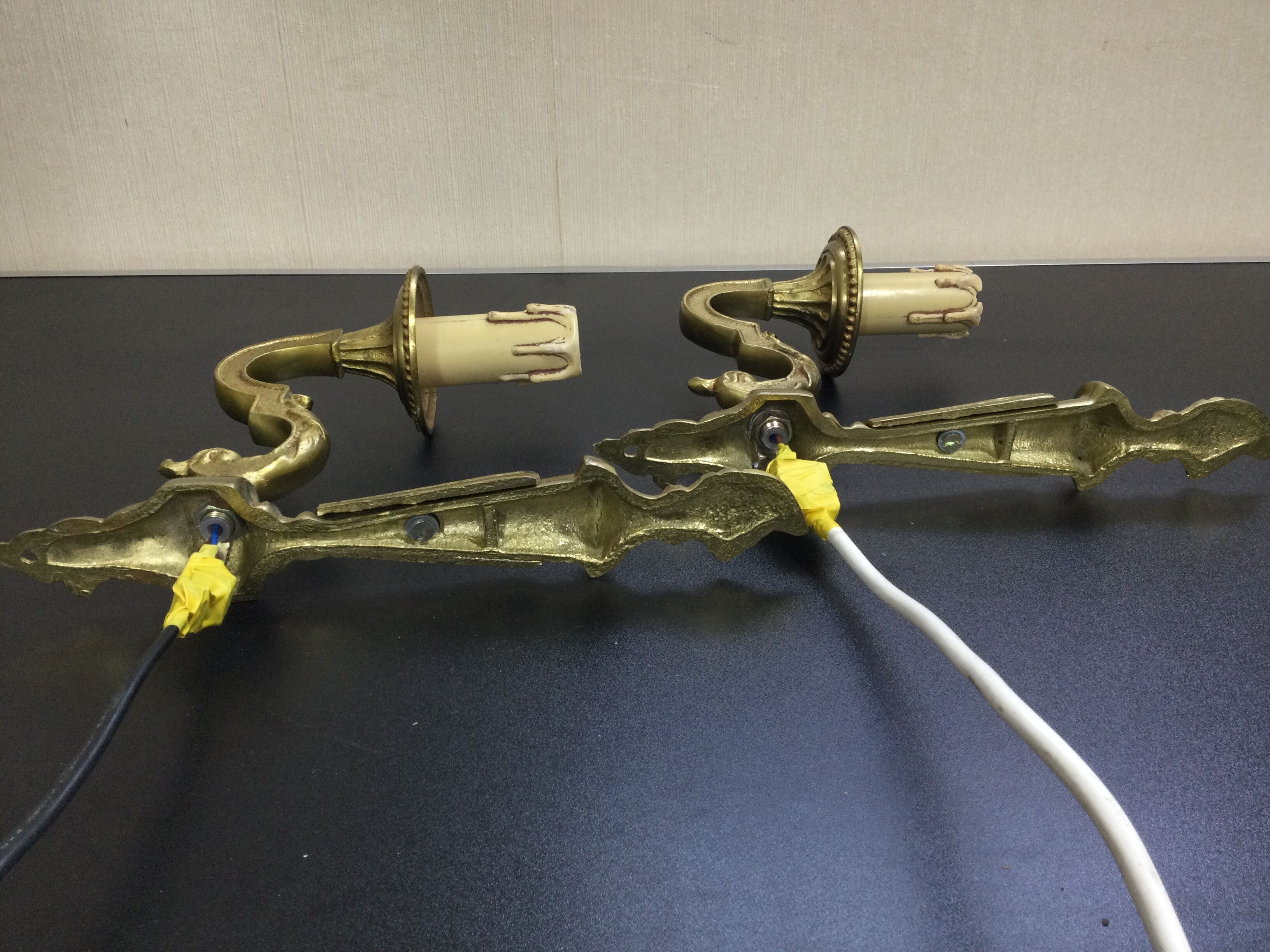 Pair of applique 1 bronze lights