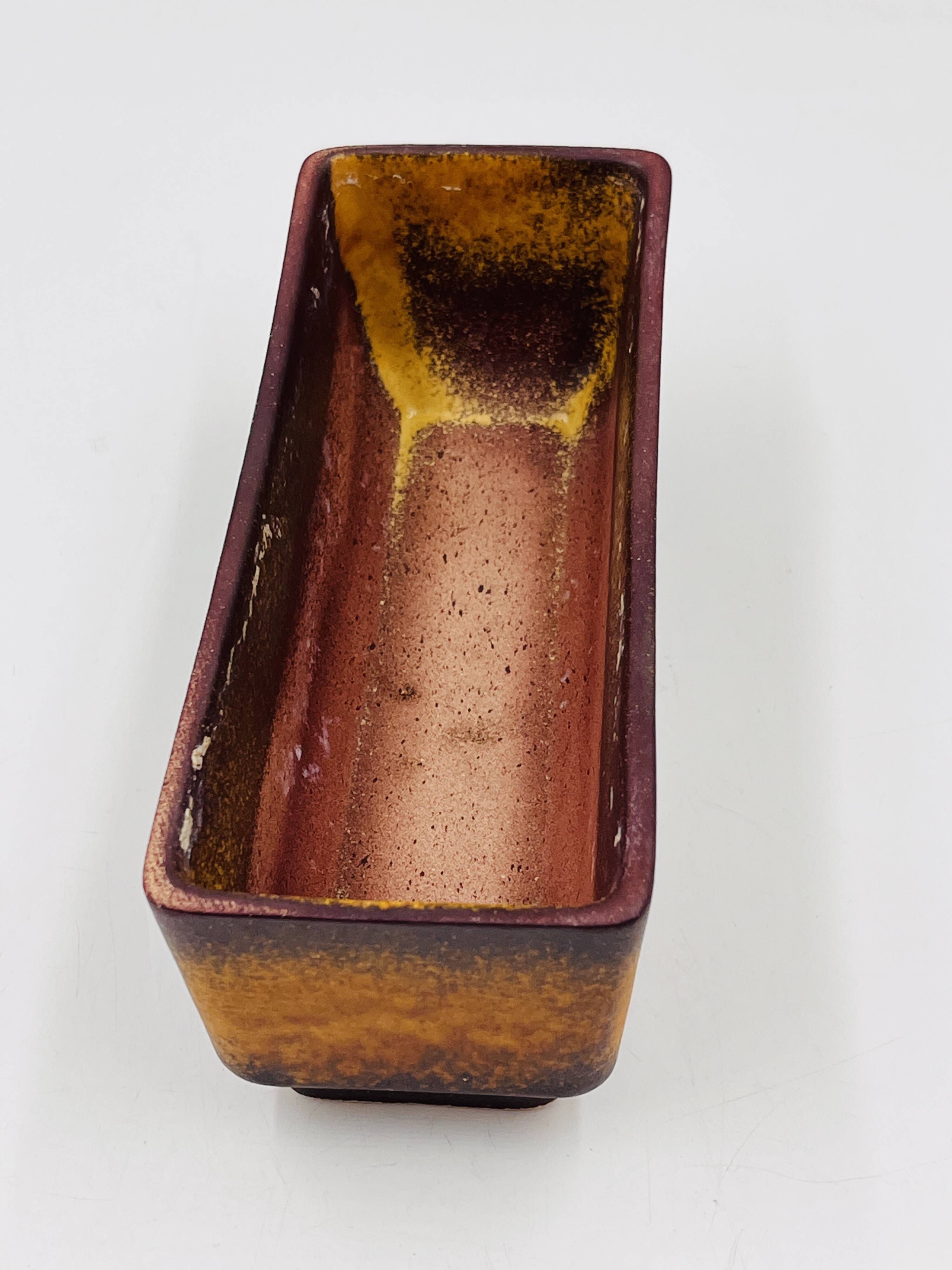 Vetter ceramic planter