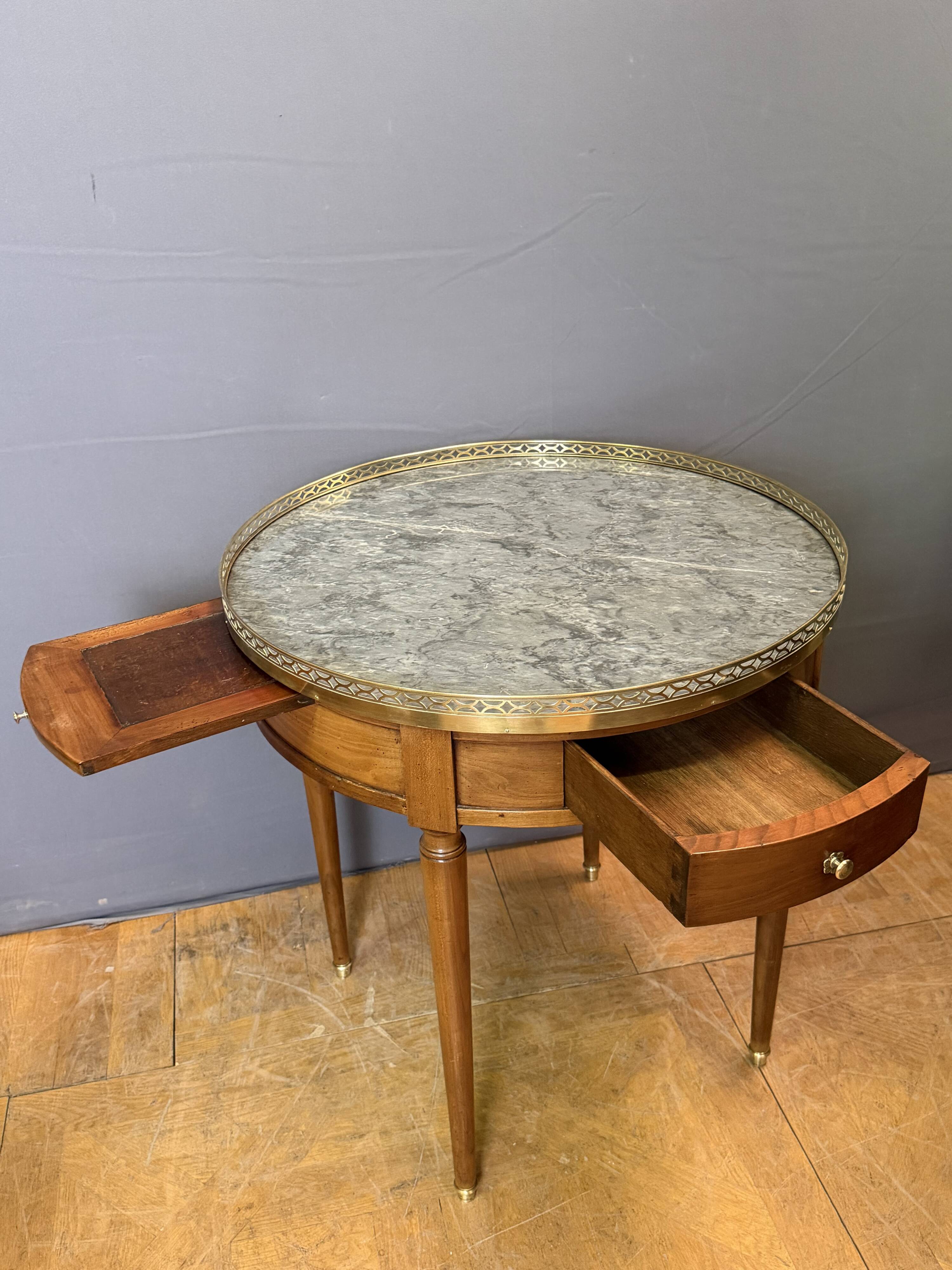 Directoire Bouillotte Table in cherry wood