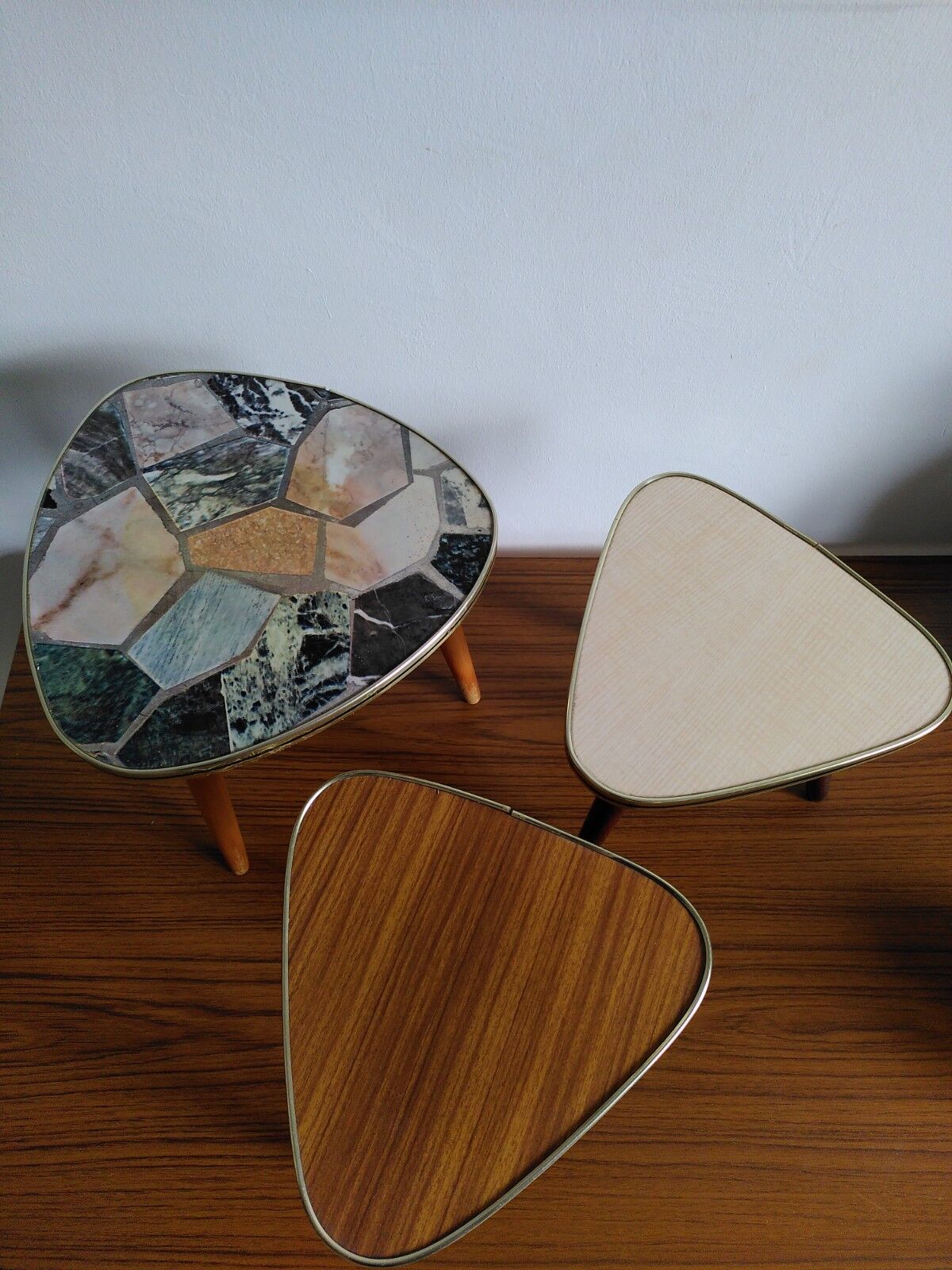 Tripod pedestal set year 50