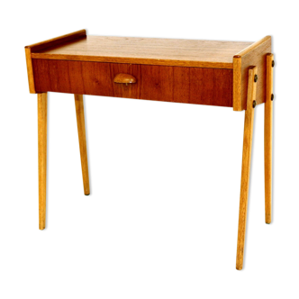 Table de chevet en teck et en chêne, Suède, 1960