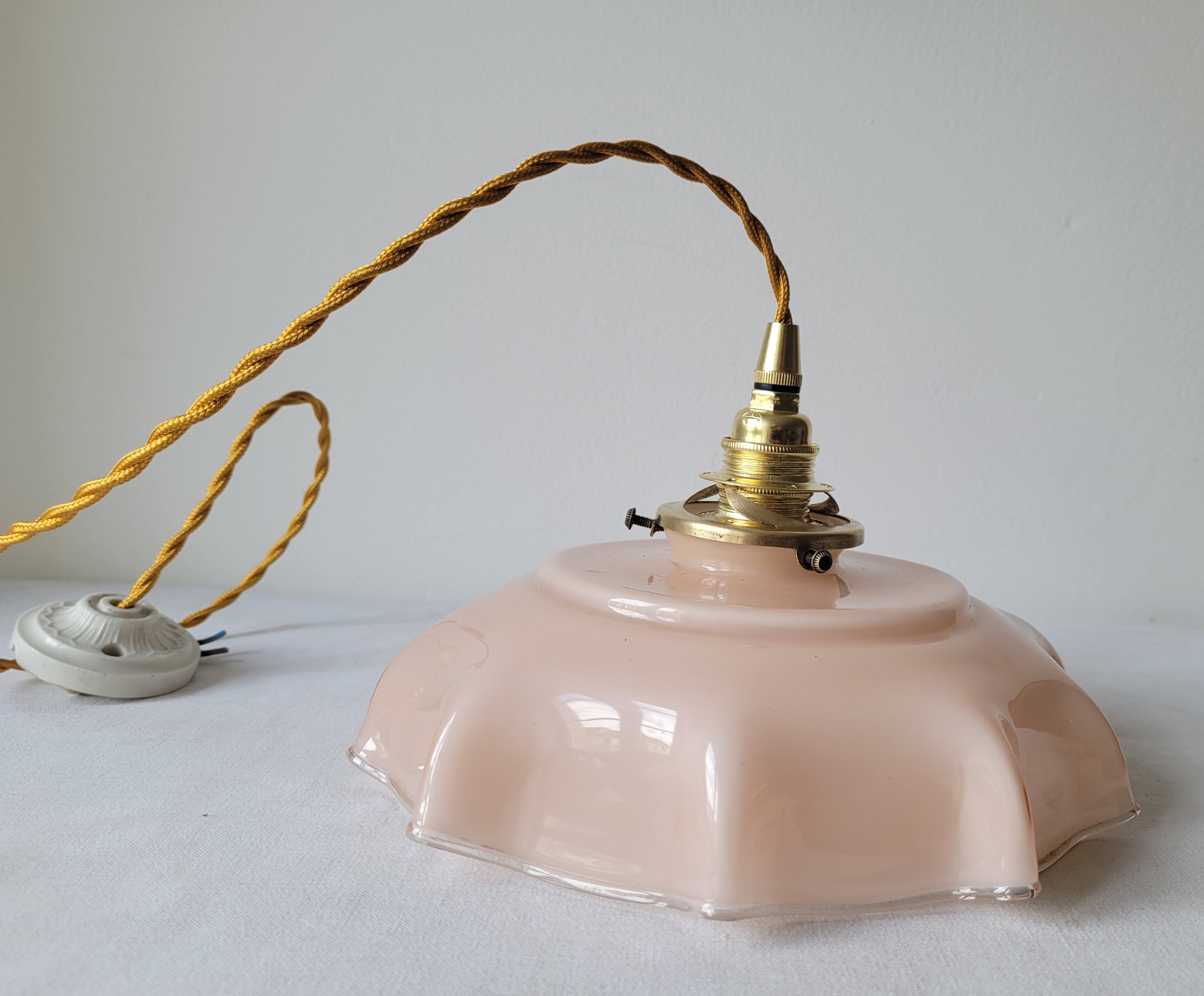 Suspension en opaline rose