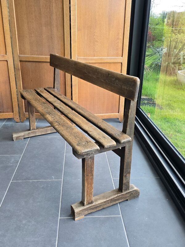 Banc d'école ancien en chêne
