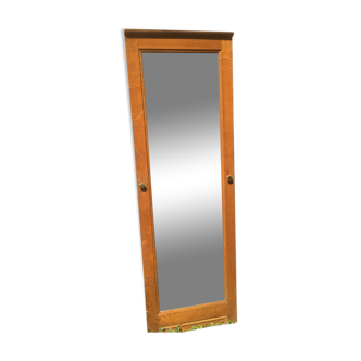 Beveled mirror oak frame