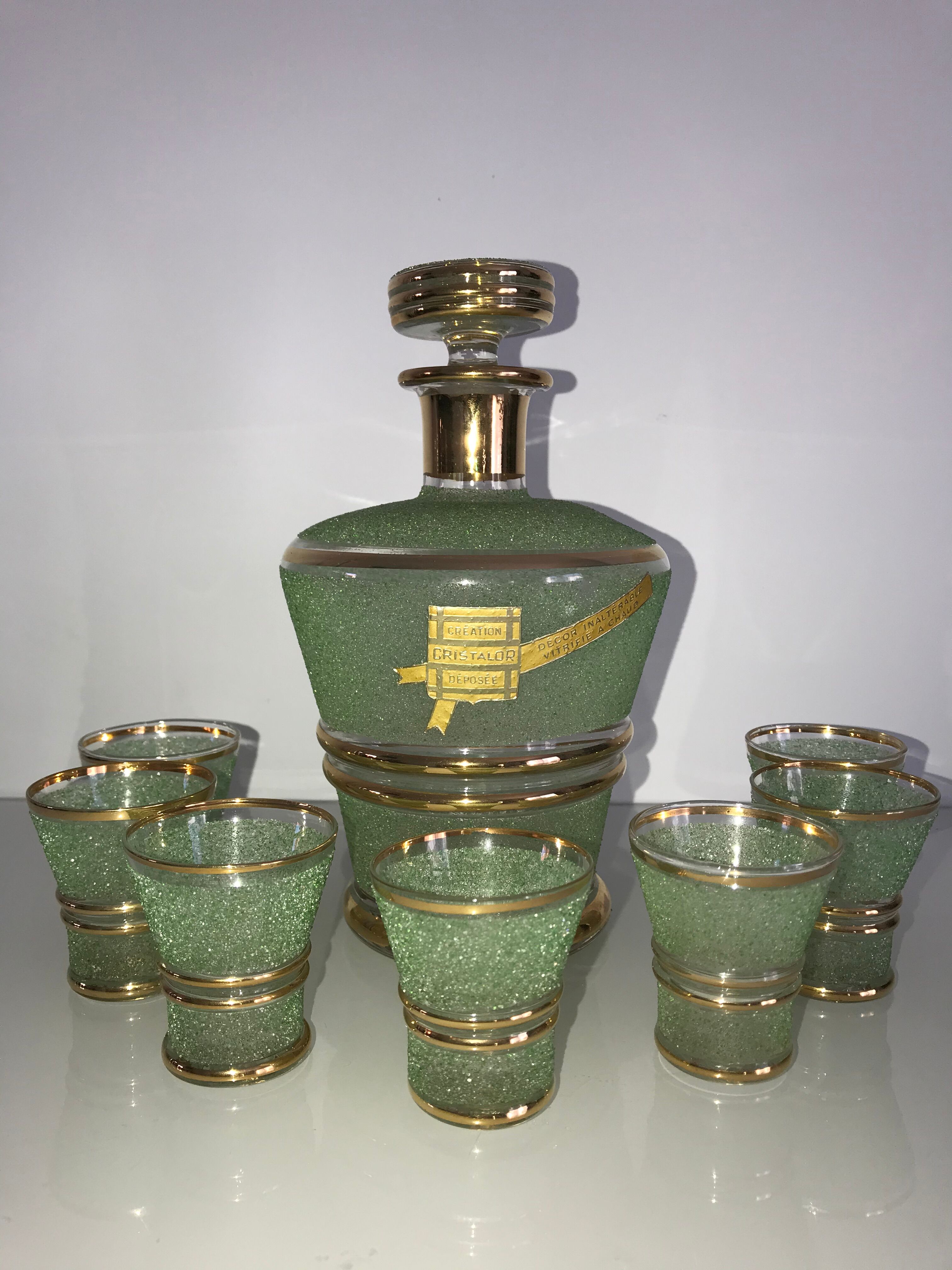 Service à liqueur Cristalor carafe et 7 verres