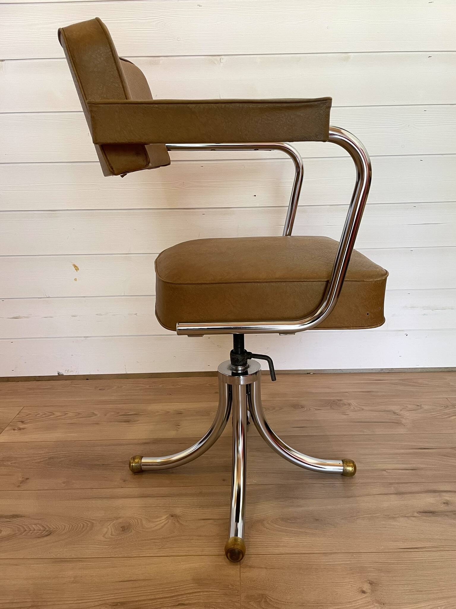 Fauteuil de Bureau Pivotant Vintage 1970 – Style Space Age Chrome & Camel