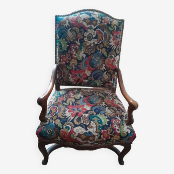 Multicolored upholstery armchair