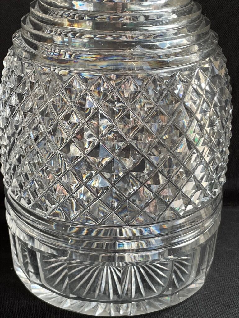 Cristallerie du Creusot - Carafe - Restoration - Cut blown crystal