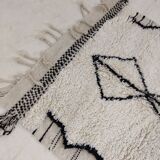 Moroccan berbere carpet 200x107cm
