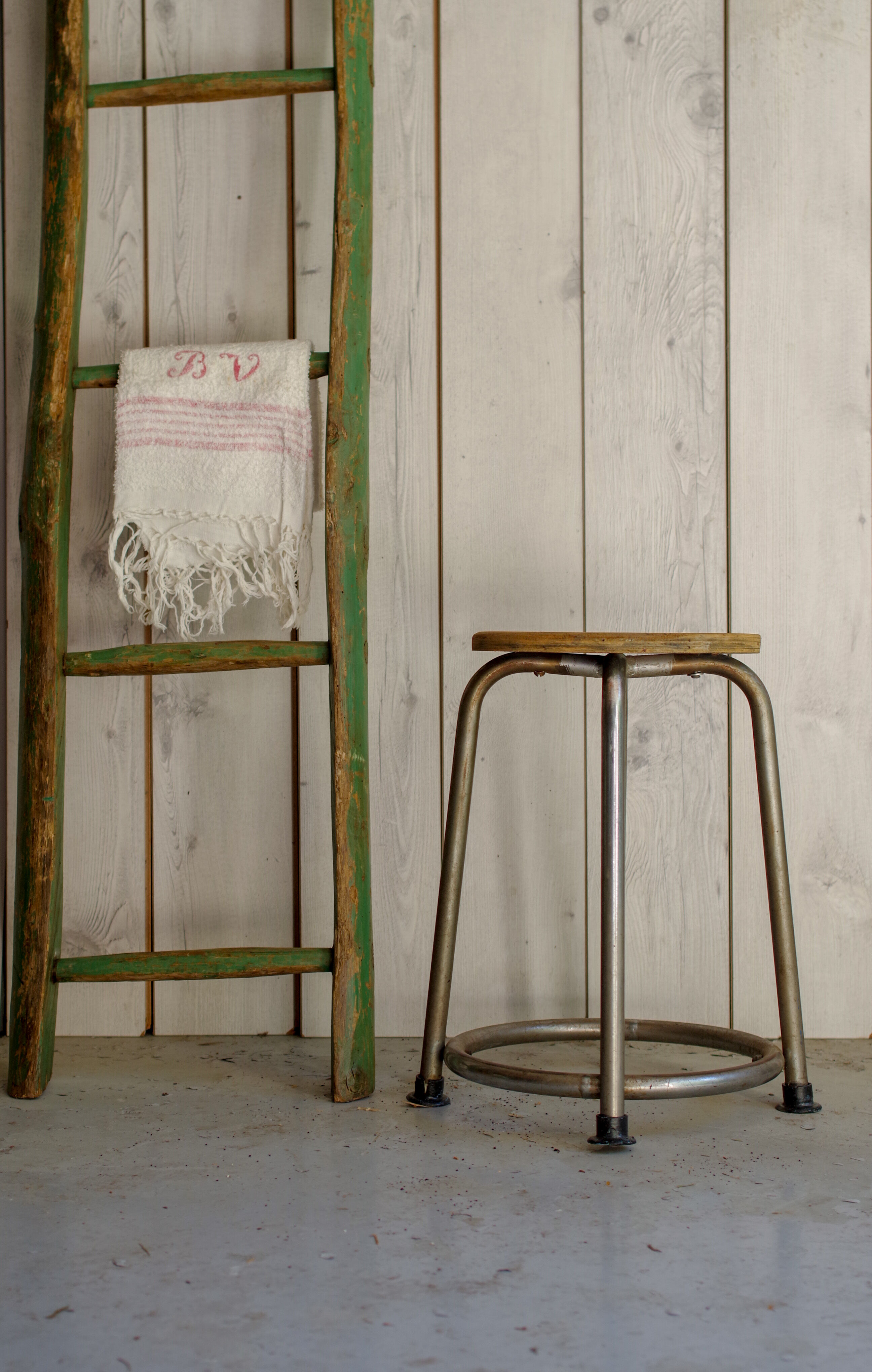 Old stool of the years 50