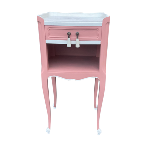 chevet en bois peint - rose