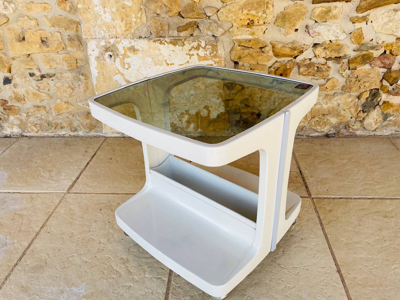 Table d'appoint Vintage sur roulettes avec rangement, édition Flair 1970s