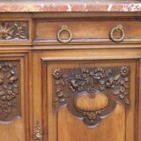 Buffet with mirror in solid walnut. Late 19th century, beautiful piece.