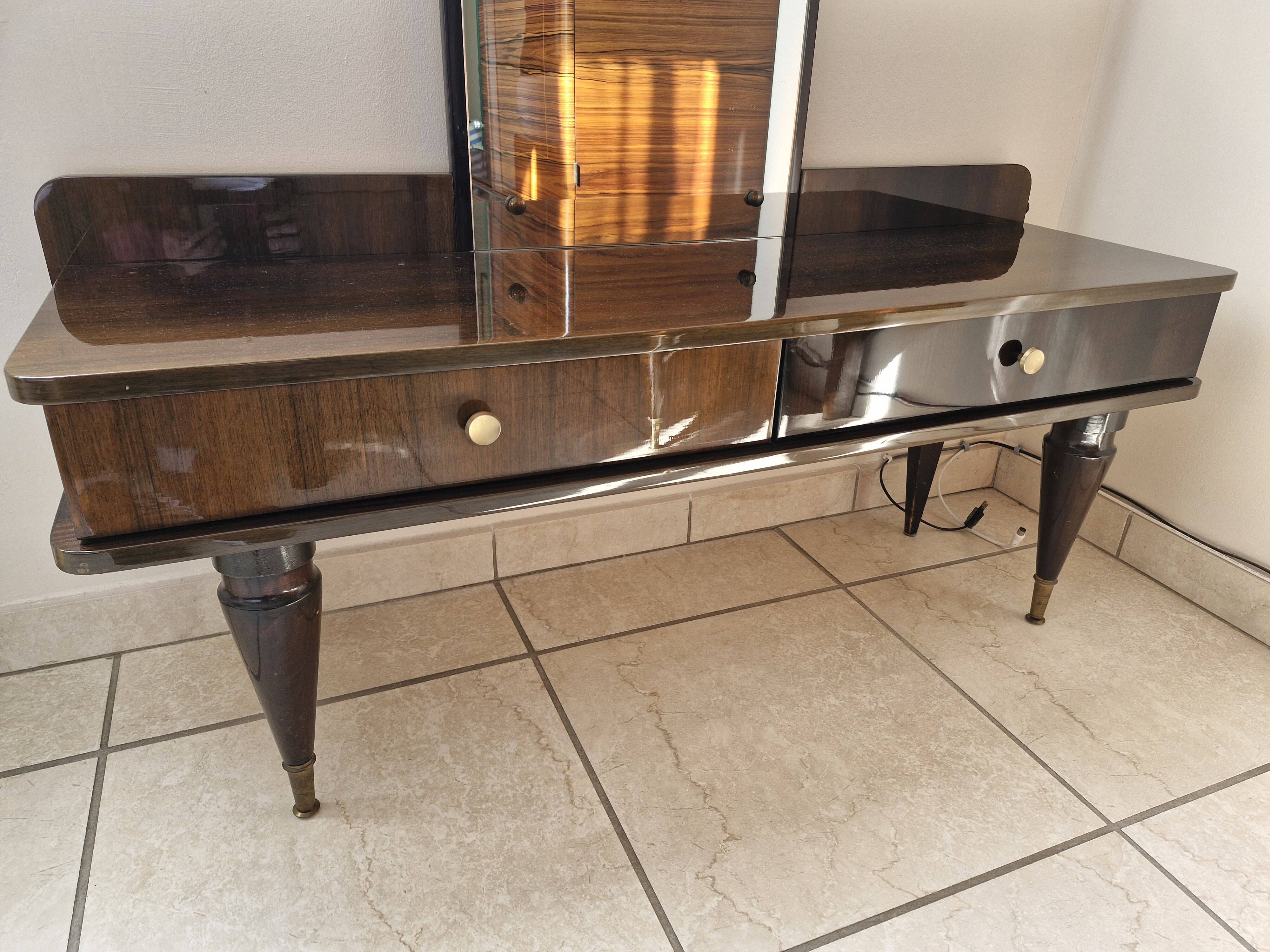 Coiffeuse avec miroir des années 1970