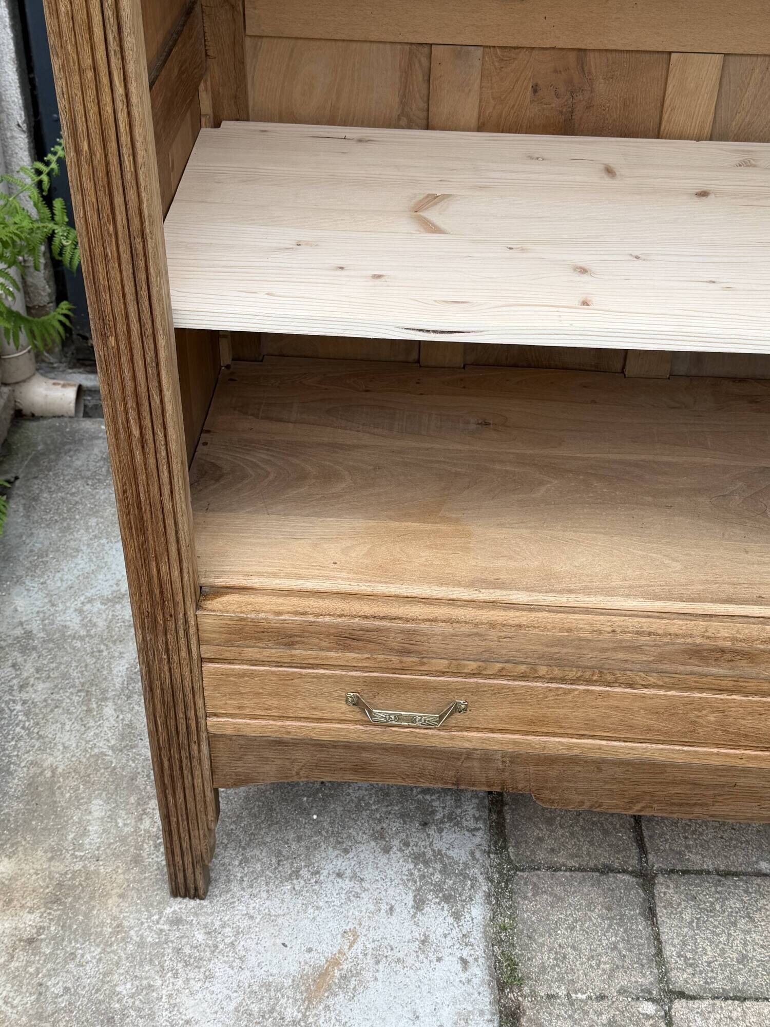 Art Deco bonnetière wardrobe from Paris in raw and solid oak.