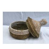 Box round braided straw