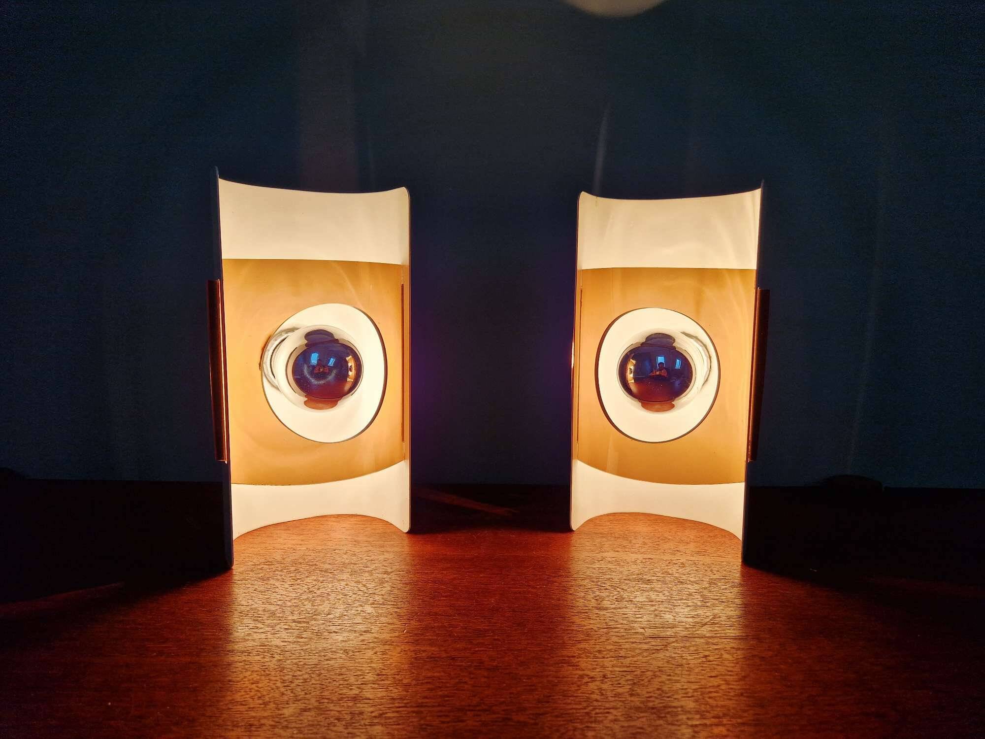 Pair of Space Age wall lights, white lacquered metal and smoked plexiglass
