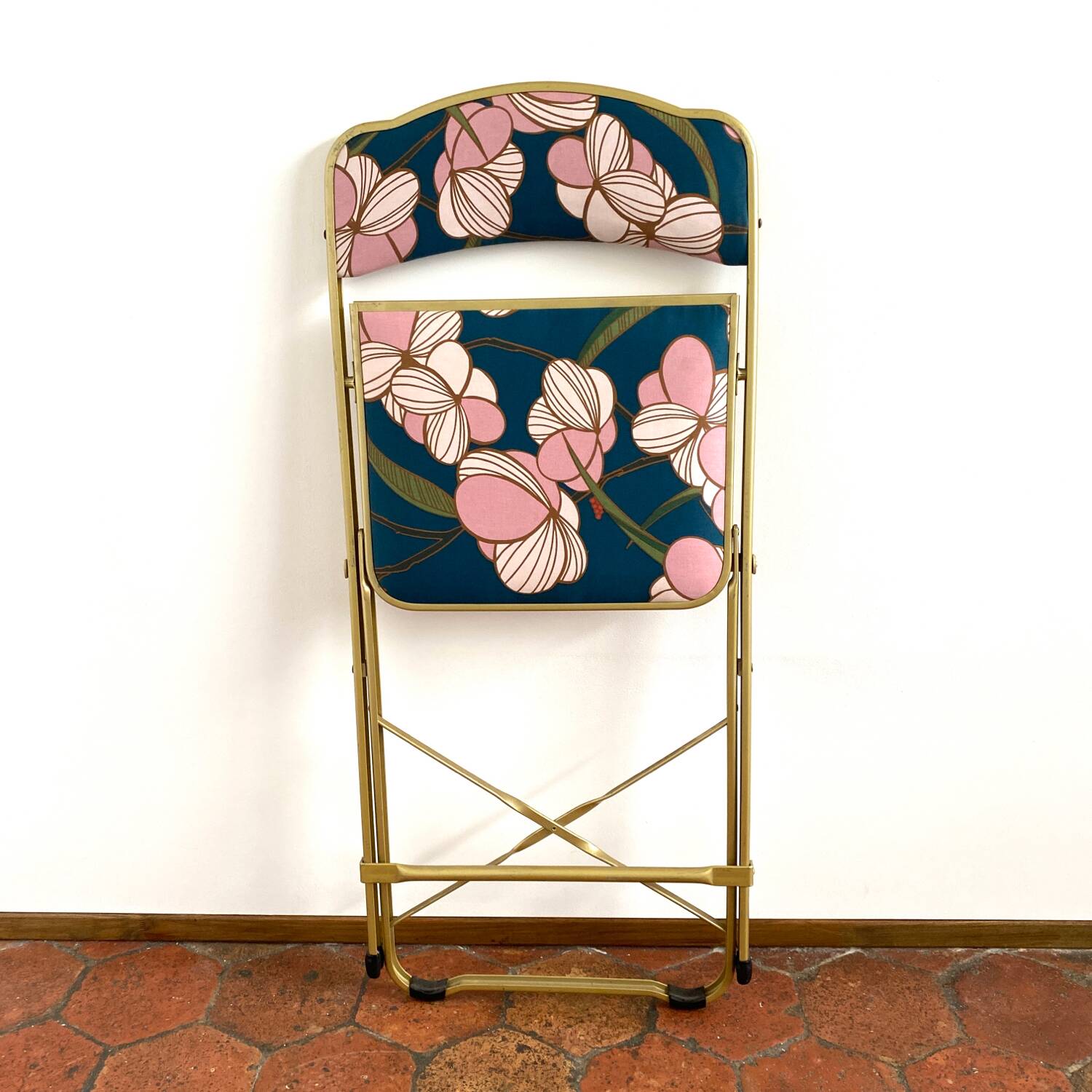 Upcycled vintage folding chair - Olga