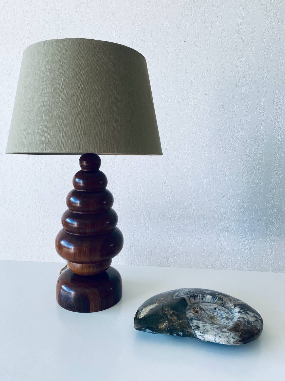 Organic rosewood lamp
