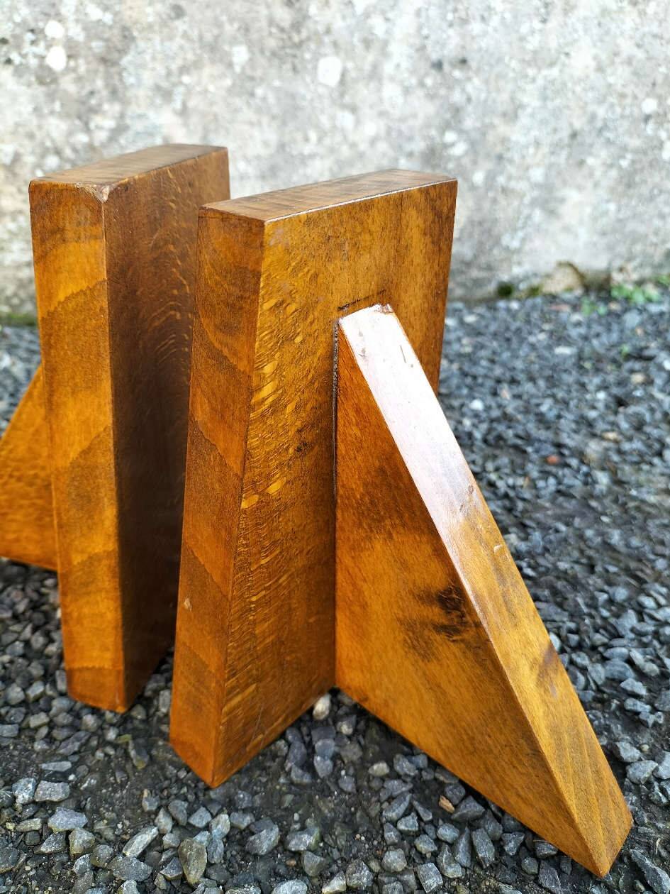 Wooden bookends