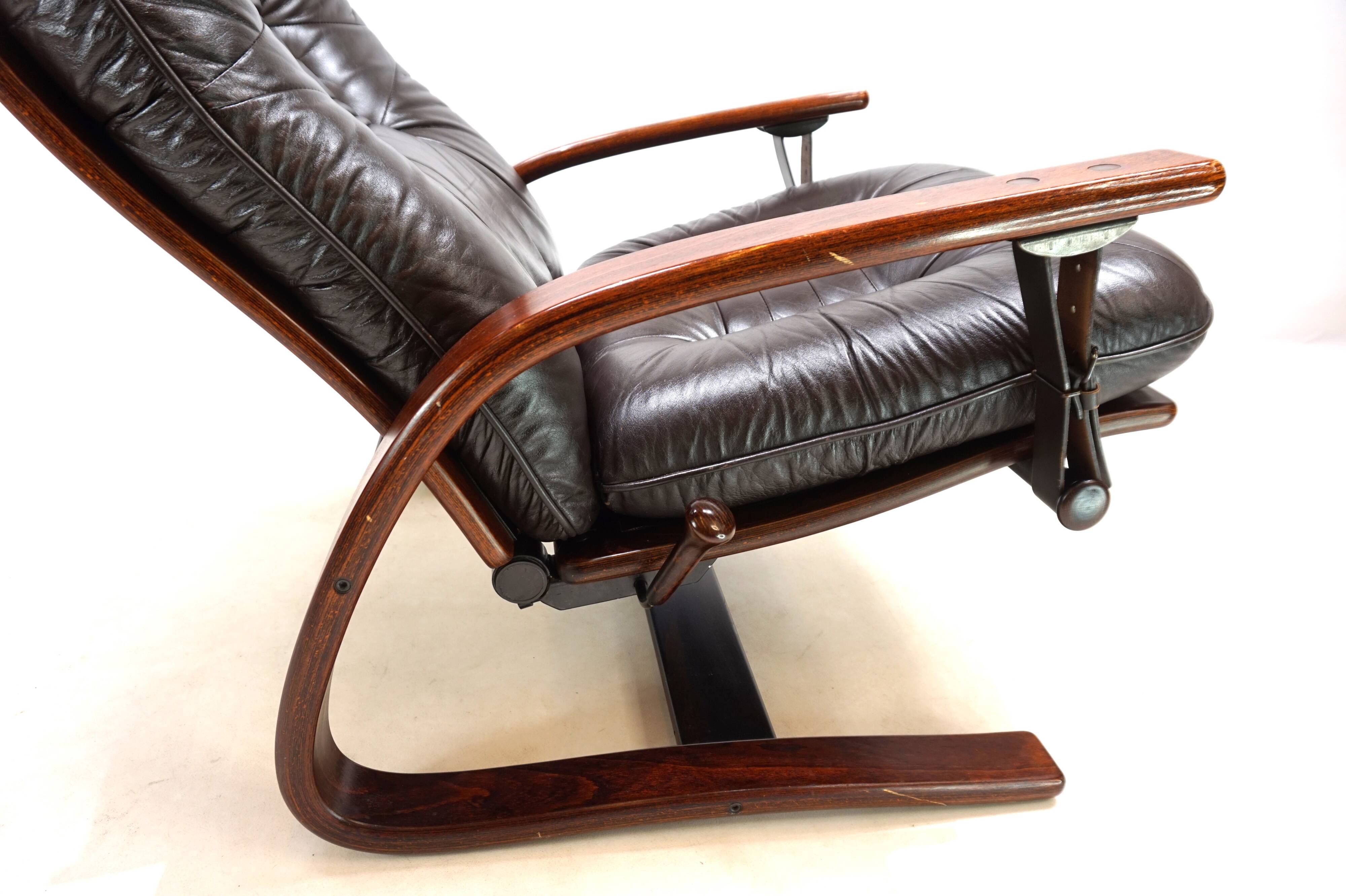 Westnofa The Panter leather lounge chair by Arnt Lande, 1970s