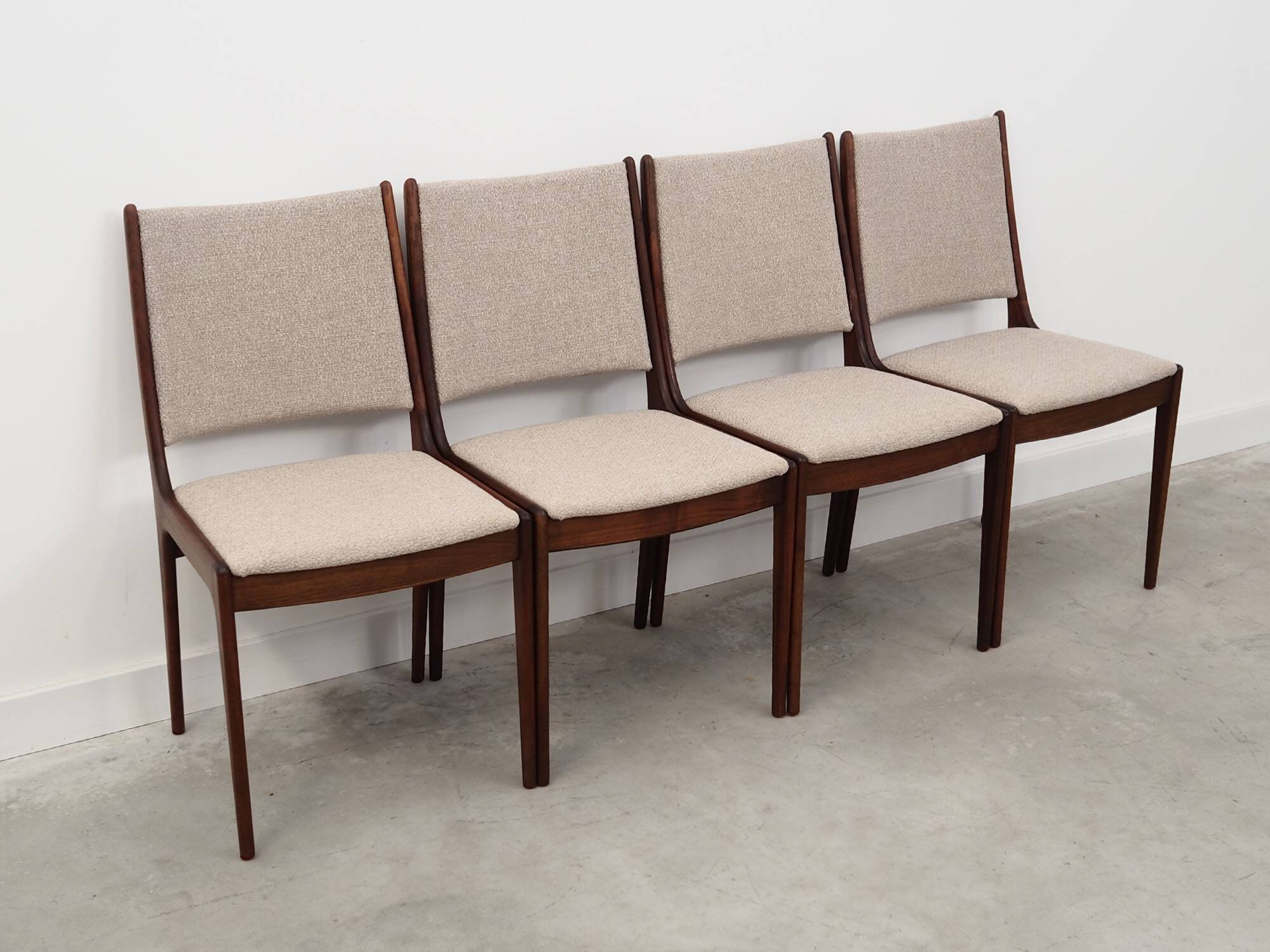 Set of four teak chairs, Danish design, 1970s, designer: Johannes Andersen