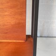 Table d’appoint moderniste métal et bois années 50-60