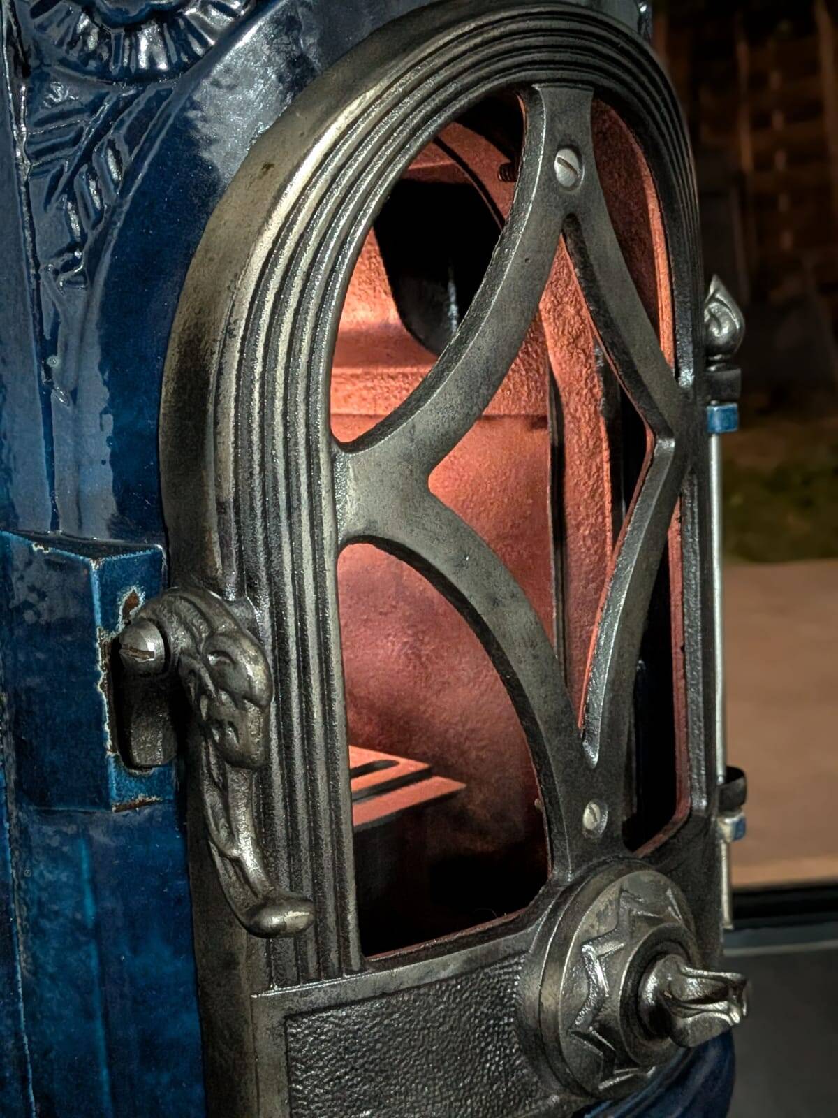 Vintage "Le Non Pareil" cast iron blue enamel pan – Upcycled to bioethanol