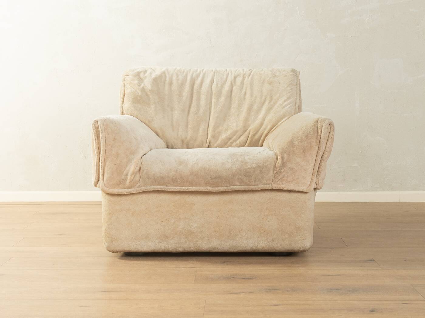 COR Space Age seating group, 1970s, set of 6 armchairs and footstool, cream white