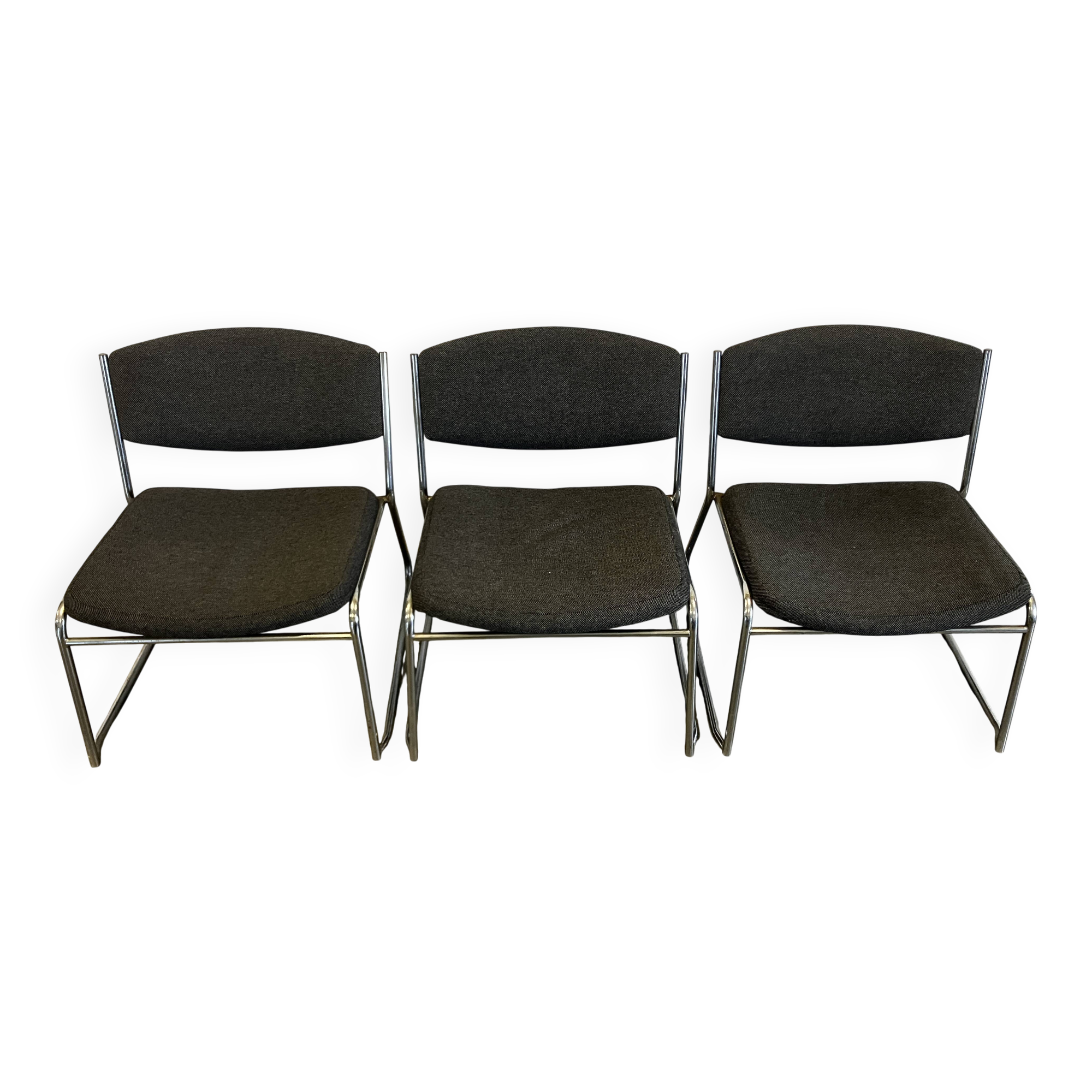 Pair of vintage armchairs in metal and grey mottled fabric.