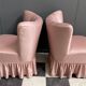 Suite de 2 chaises roses 1960
