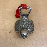 Bird bottle opener
