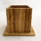 Cache-pot carré en travertin