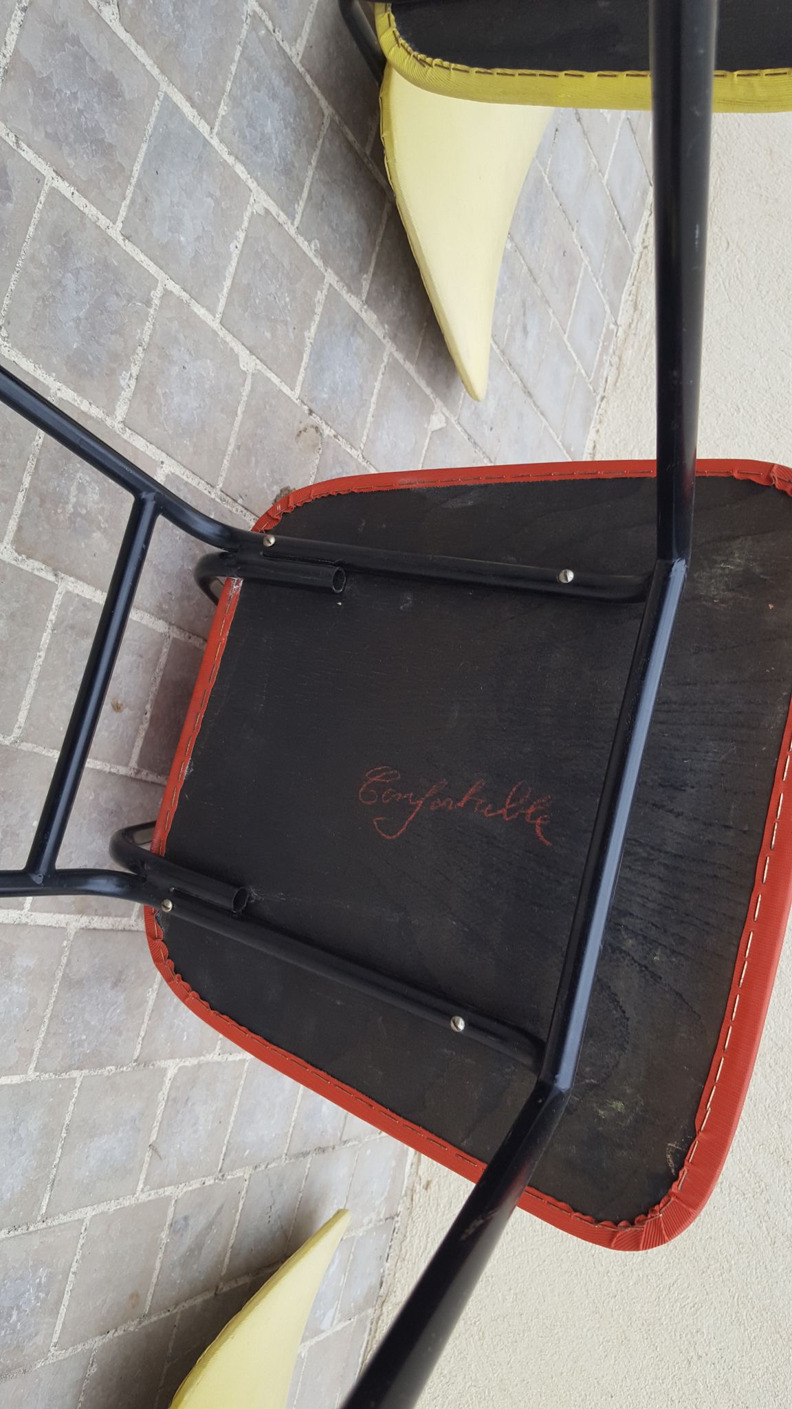 4 vintage metal tubular feet chairs, vinyl seating, skai