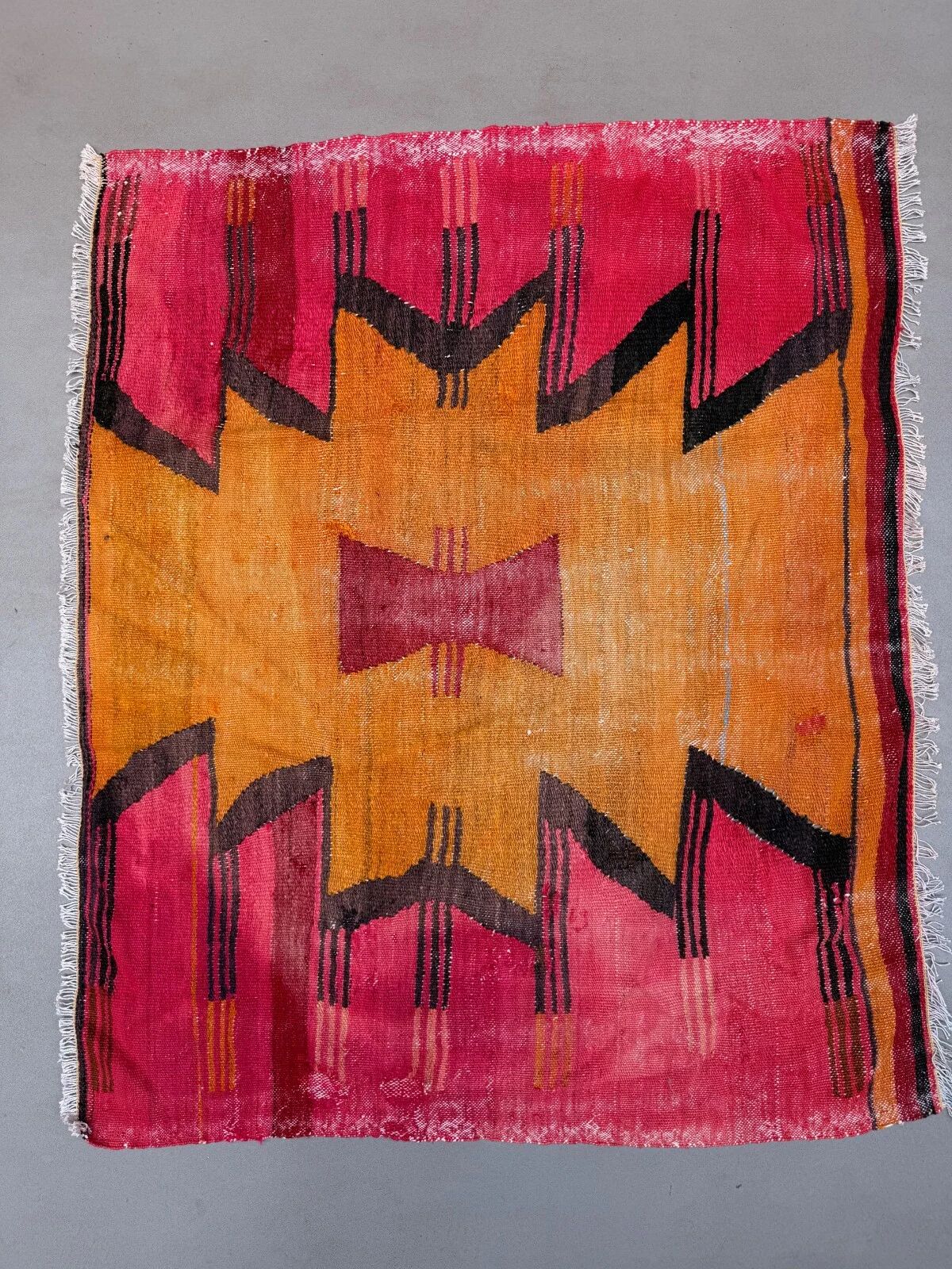 Medium vintage Turkish kilim rug 100x120 cm wool kelim, square 2550