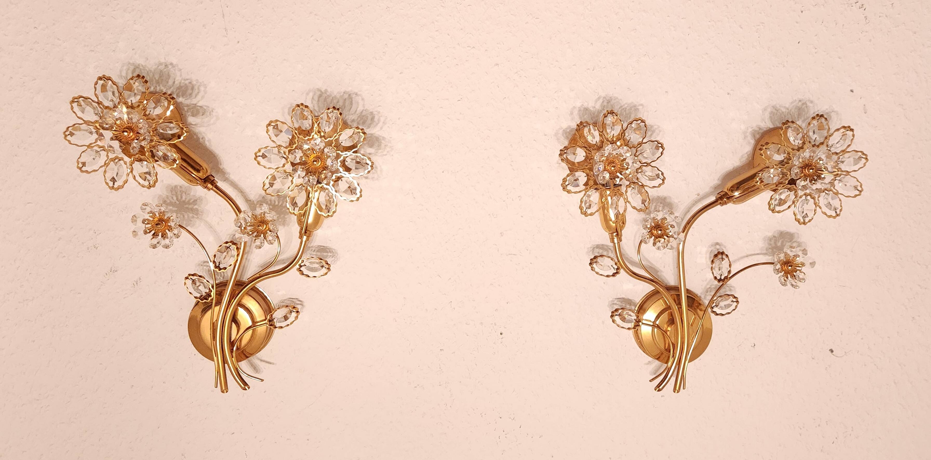 Set Hollywood Regency Wandlampe vergoldet Messing Swarovski-Kristalle Palwa