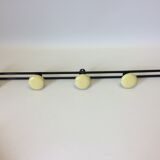 Vintage peg 5 metal hooks