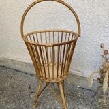 Vintage rattan worker