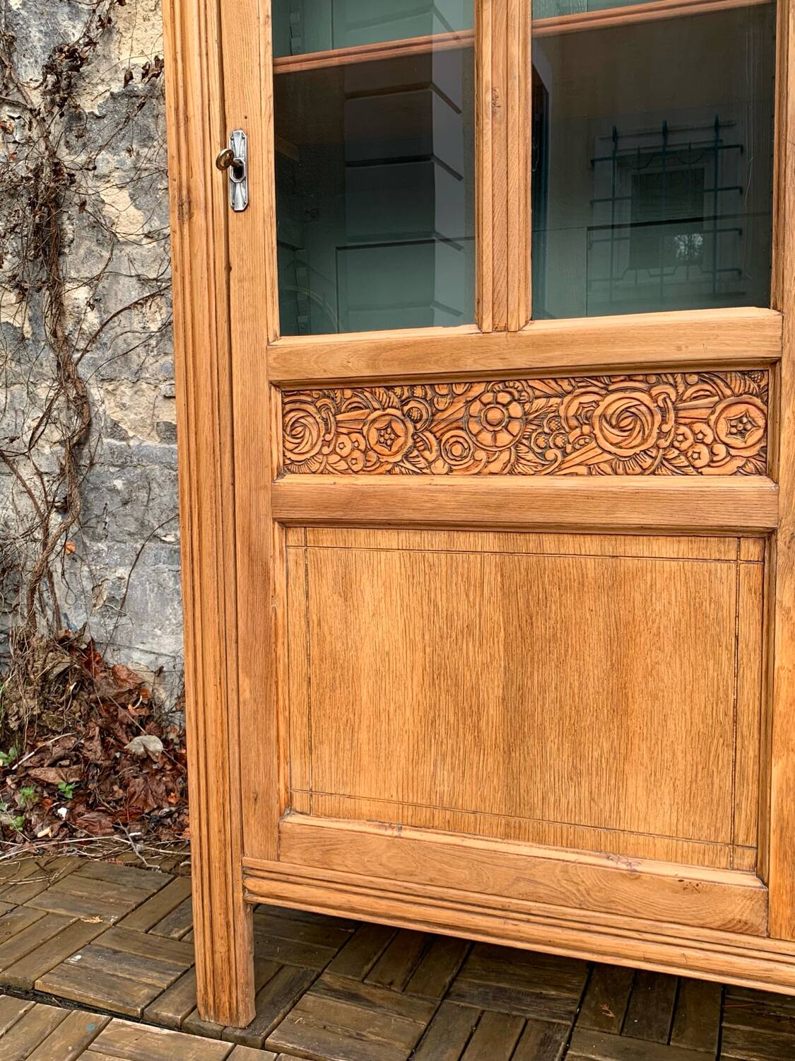 Parisian glass cabinet art deco raw wood