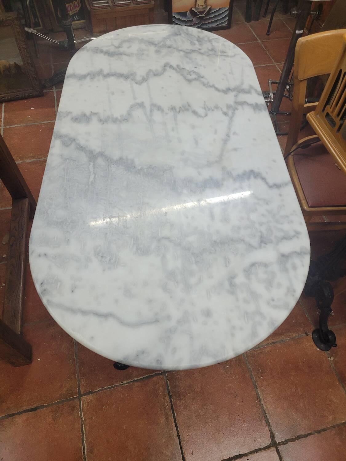 Table bistrot dessus marbre