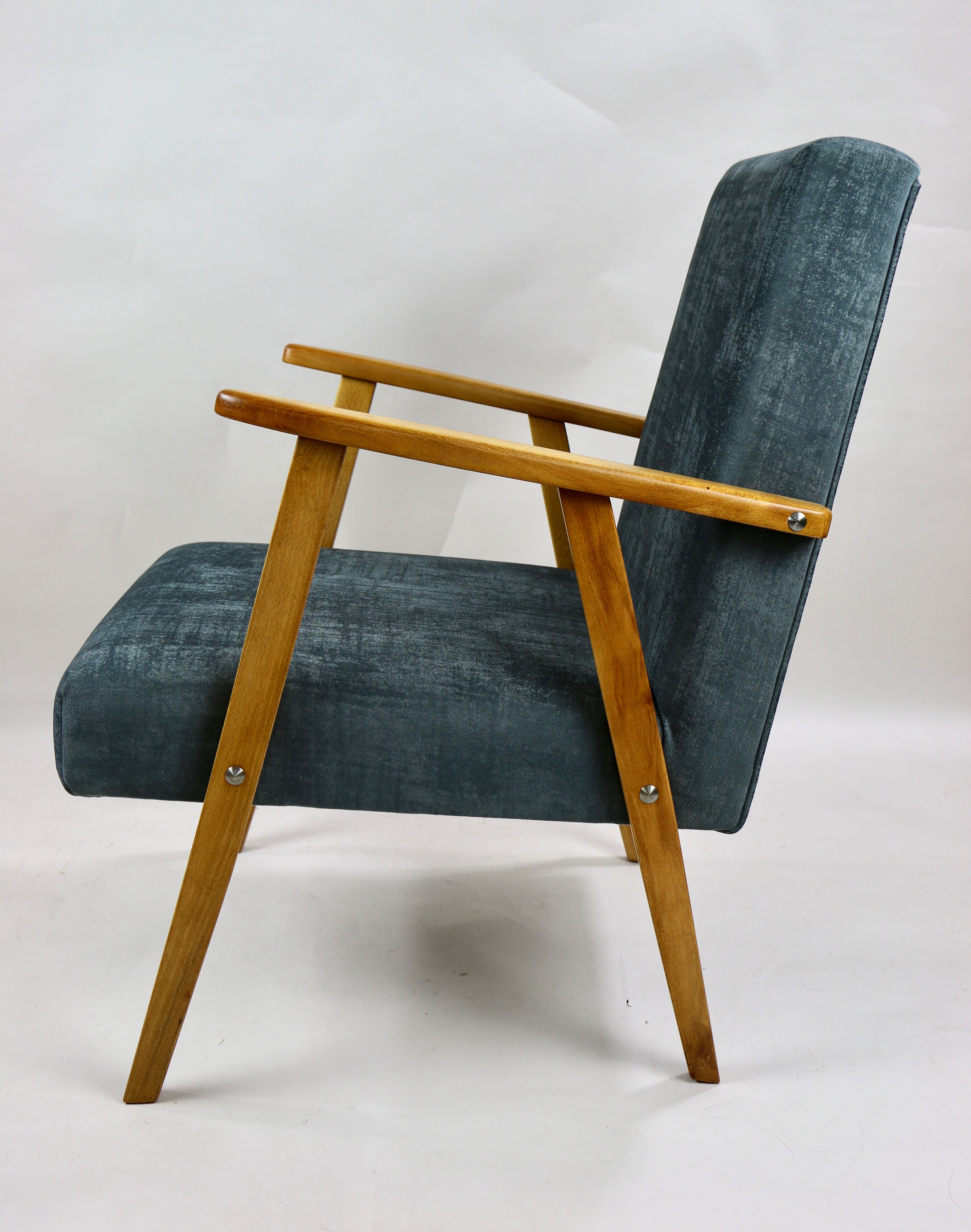 Set of 2 grey velvet armchairs, 1970s