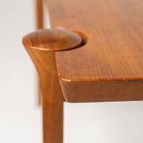 Sculptural coffee table by Arne Vodder